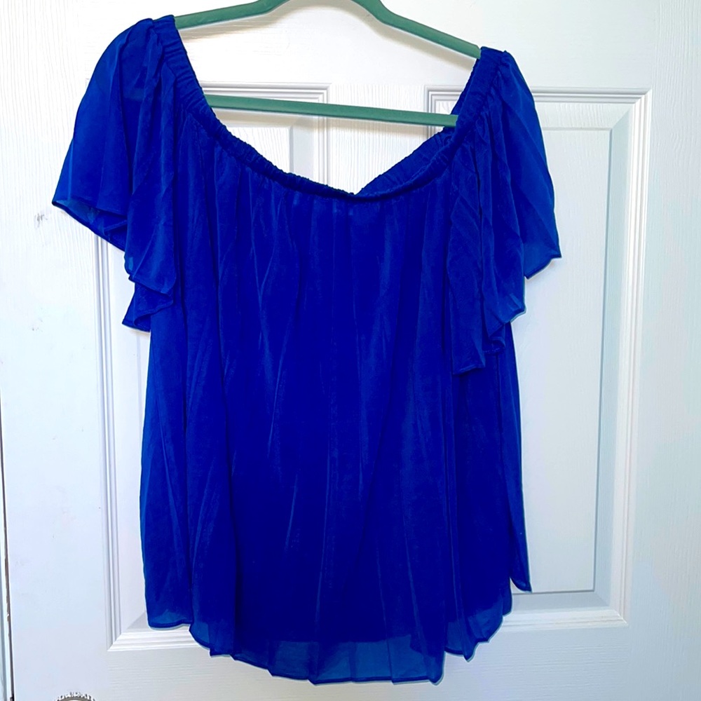 Jennifer Lopez new off the shoulder blouse XL